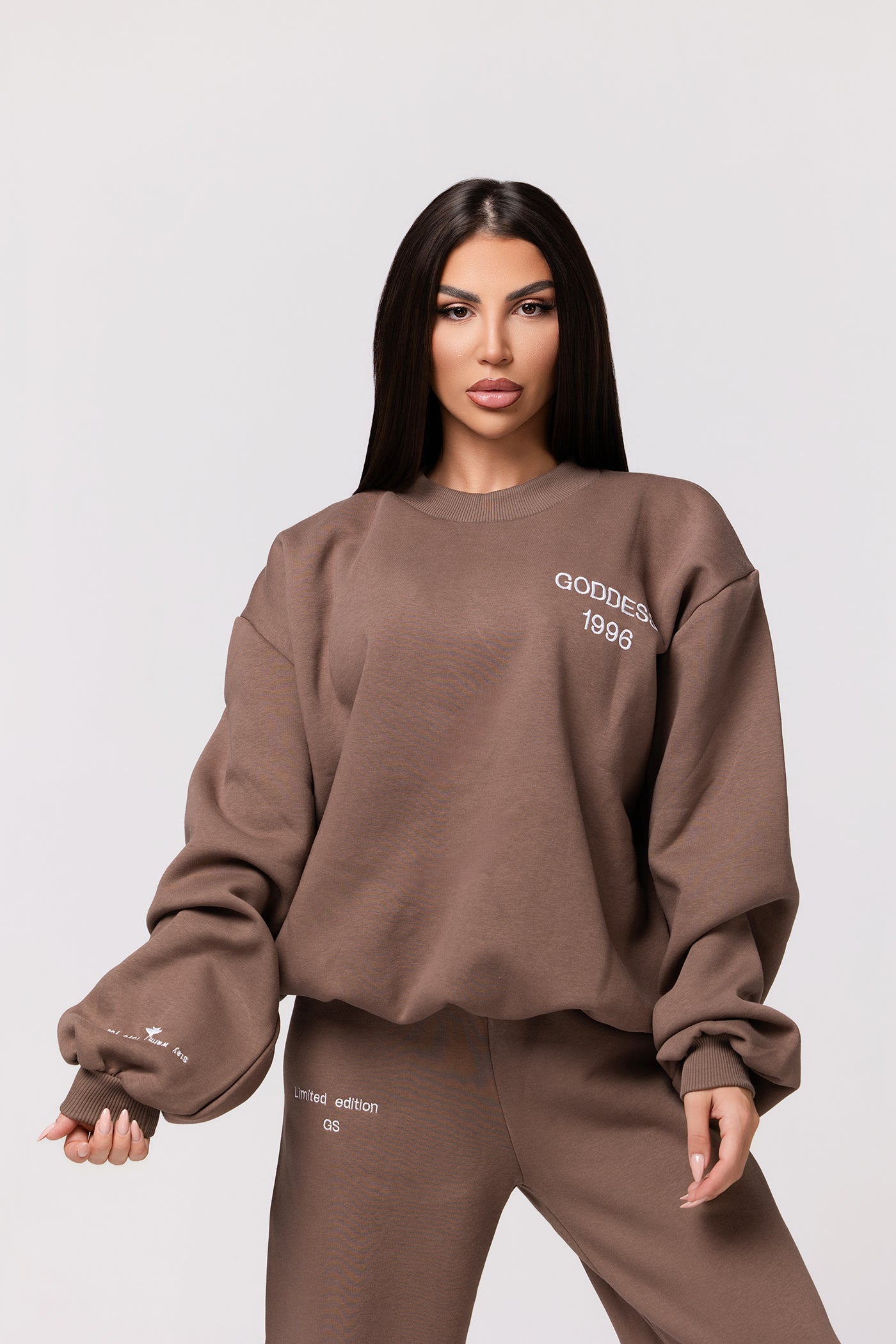 Суитшърт Wifey Mocha